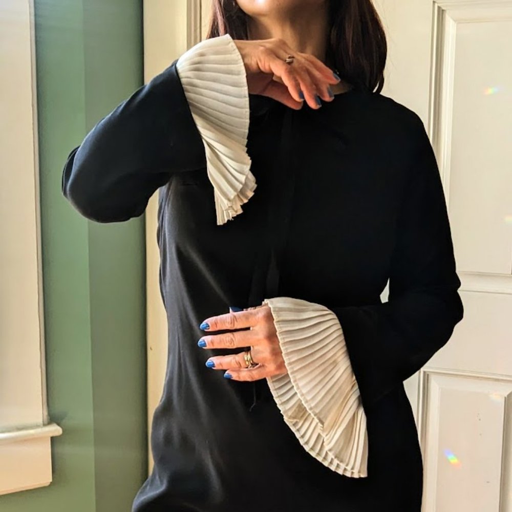 Nanette by Nanette Lepore Black Mini Dress with Cream Pleated Sleeves - Picture 5 of 7